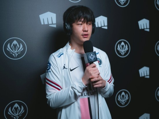 PSG力克V5，Oner极限生还后反打鏖战多局成都决赛之夜，技惊四座